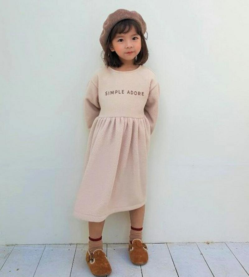 シンプルロゴソフトワンピース(junior)・u09727 キッズ【9~17才】【ops】【ワンピース ロング ロングワンピース 長袖 ロゴ カジュアル シンプル ソフト 女の子 秋 冬 韓国 韓国子供服 子供 こども 子供服 こども服】【KIDS】