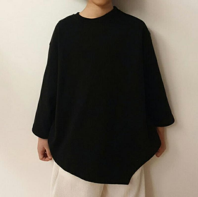 アンバランスTシャツ(junior)・u09692 キッズ【9~17才】【tops】【トップス Tシャツ 長袖 ロンT アンバランス 単色 無地 シンプル 無地T カジュアル ラフ 女の子 男の子 秋 冬 韓国 韓国子供服 子供 こども 子供服 こども服】【KIDS】