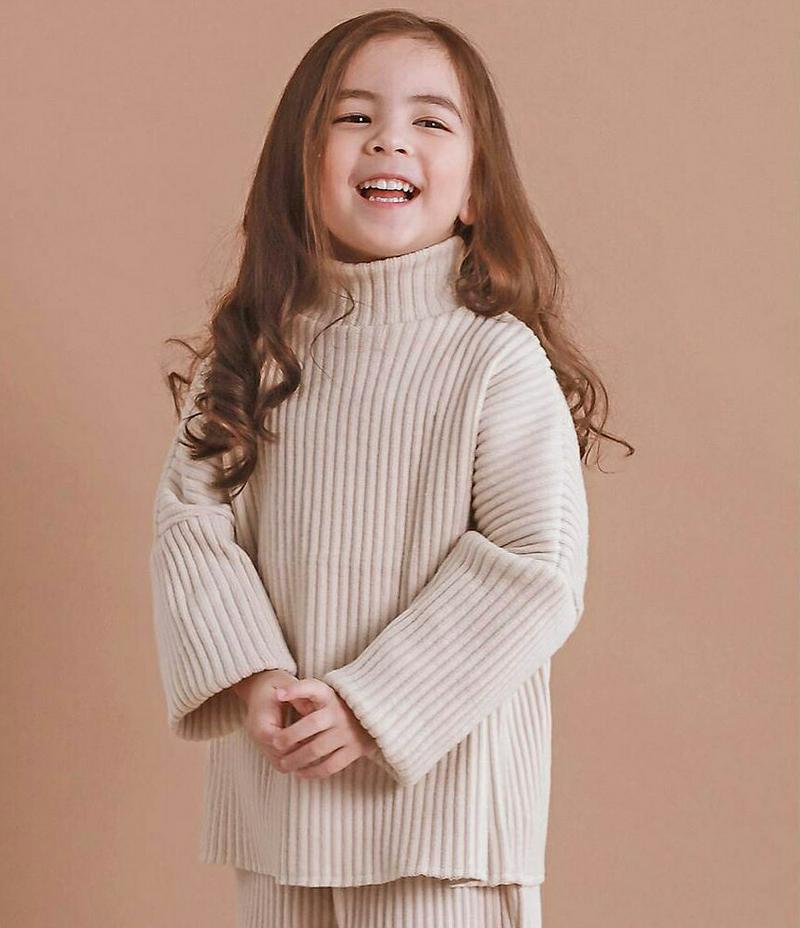 起毛ハイネックリブTシャツ・p010024 キッズ【3~8才】【tops】【トップス Tシャツ 長袖 リブ リブトップス ハイネック 起毛　シンプル カジュアル ラフ 女の子 男の子 秋 冬 韓国 韓国子供服 子供 こども 子供服 こども服】【KIDS】