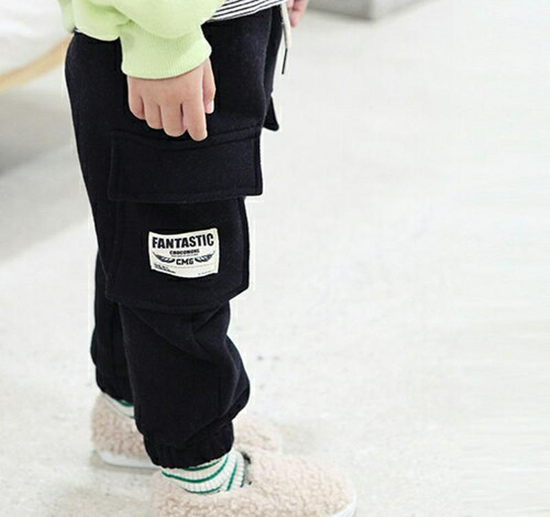 裏起毛カラフルロゴスウェット上下SET・p009933 キッズ【3~8才】【set】【セット set トップス スウェット トレーナー パンツ ズボン 長ズボン ロングパンツ 長袖 裏起毛 ロゴ 女の子 男の子 冬 韓国 韓国子供服 子供 こども 子供服 こども服】【KIDS】