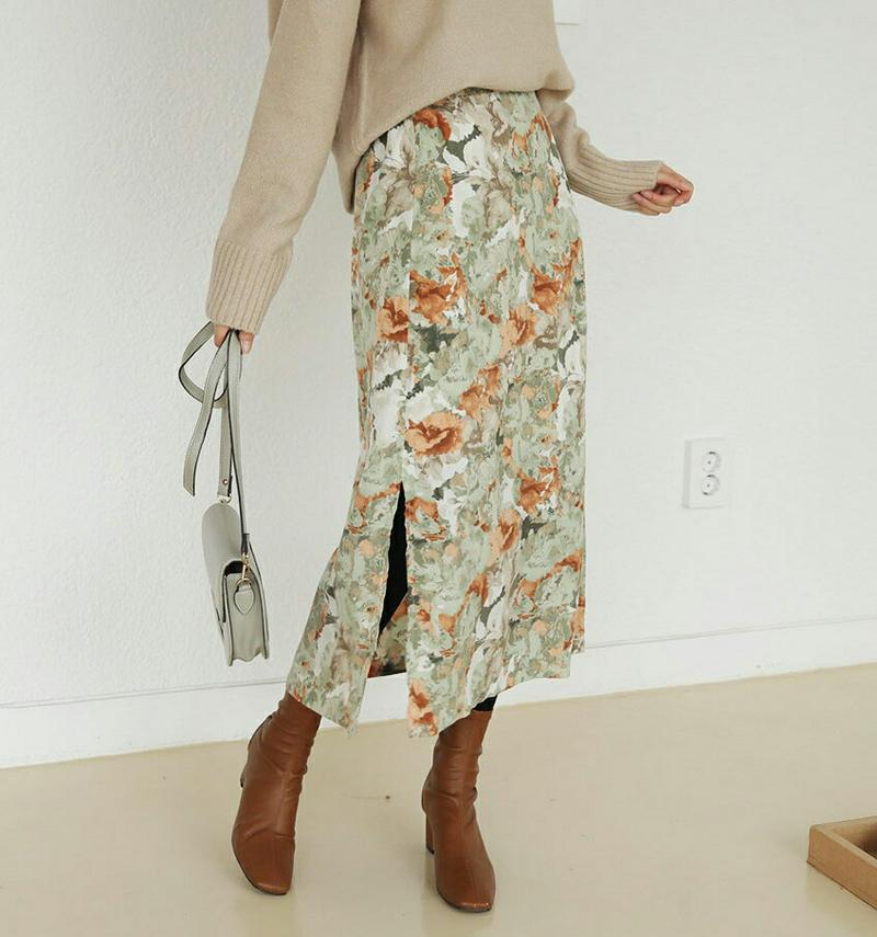 【只今10%OFF】フローラルスカート・全2色・t61180 レディース 【sk】【スカート ロング ロングスカート 花柄 フラワー Aライン スリット 大人 モダン 秋 冬 韓国 ファッション】
