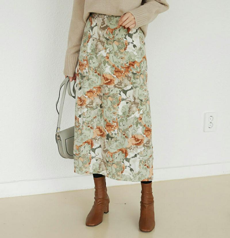 【只今10%OFF】フローラルスカート・全2色・t61180 レディース 【sk】【スカート ロング ロングスカート 花柄 フラワー Aライン スリット 大人 モダン 秋 冬 韓国 ファッション】