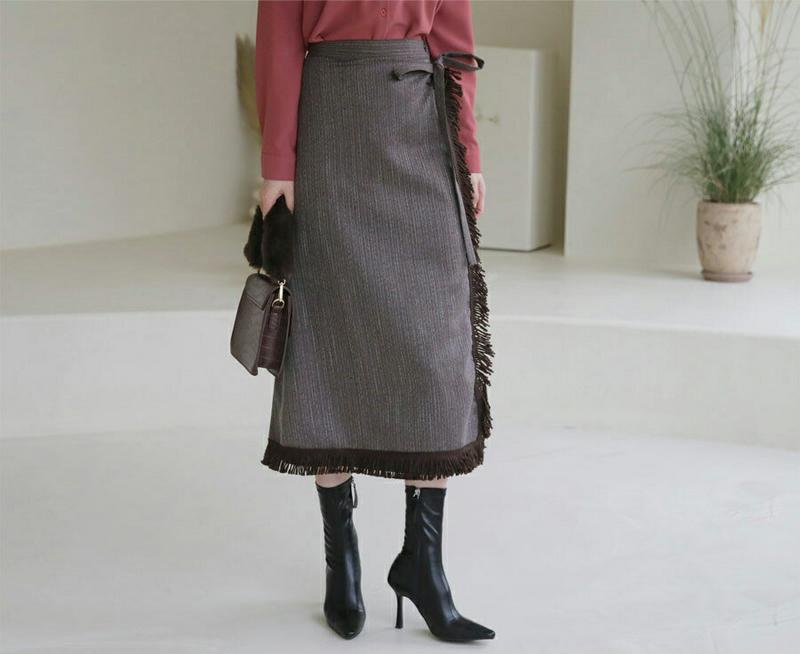 【只今10%OFF】フリンジラップスカート・全2色・t65435 レディース 【sk】【スカート ロング ロングスカート ラップデザイン ラップスカート フリンジ カジュアル 秋 冬 韓国 ファッション】【ハイホリHIHOLLI】