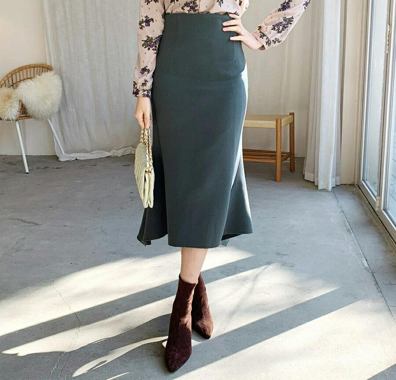 【只今10%OFF】アンバランスマーメイドスカート・全5色・b61984 レディース 【sk】【韓国 ファッション ボトムス スカート ロング ミモレ丈 スリム 細身 タイト 無地 マーメイド 大人 上品 フェミニン カジュアル 秋 冬】