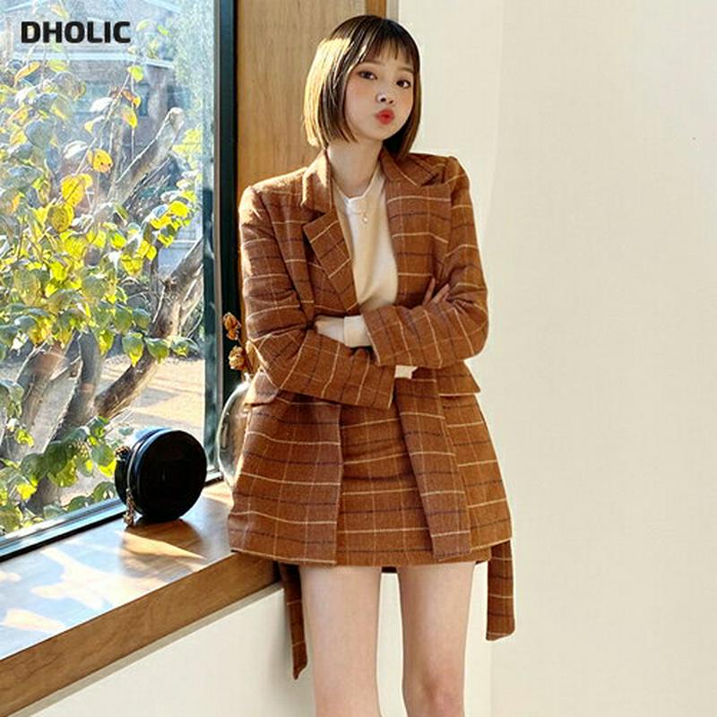 【只今10%OFF】ストラップ付チェックジャケット&ミニスカートSET・全2色・t61980 レディース 【jk】【韓国 ファッション セットアップ アウター ジャケット カラー テーラード 長袖 ルーズ ゆったり ストレート スカート ミニ ショート 台型 Hライン カジュアル 秋 冬】