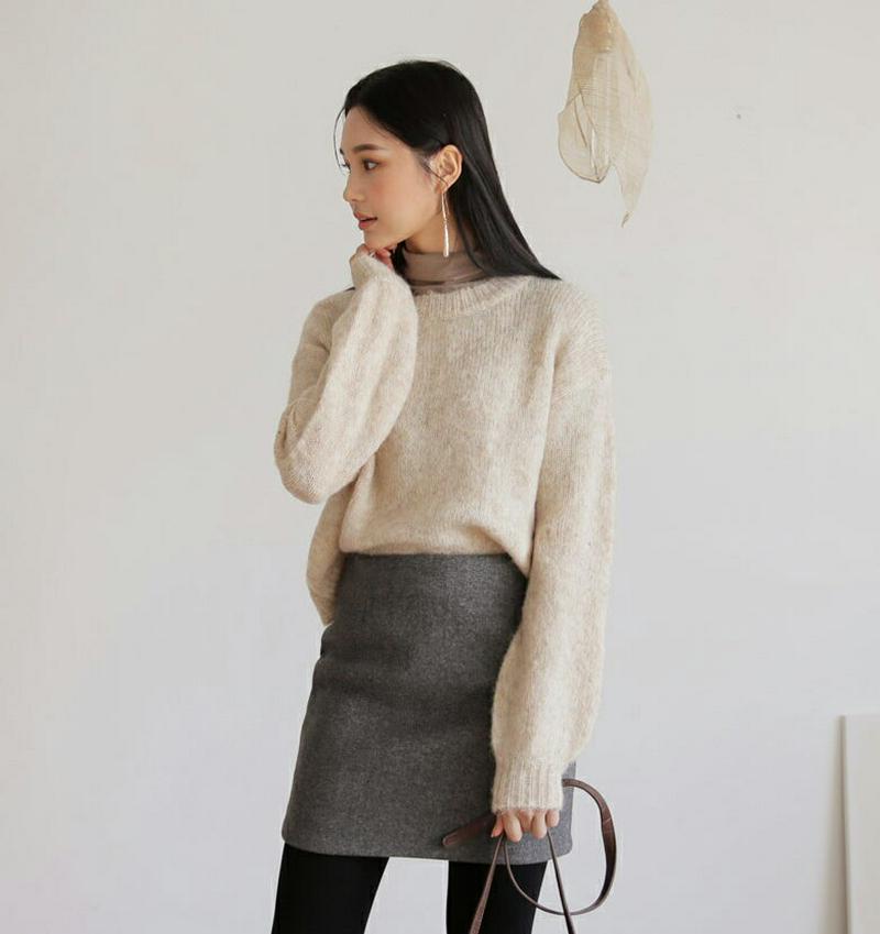 【新作10%OFF】メランジクロップドニット・全4色・t61208 レディース 【tops】【韓国 ファッション トップス ニット ラウンドネック 長袖 ロングスリーブ ルーズ ゆったり ドロップショルダー 毛羽立ち 毛糸 ふわふわ 無地 デイリー カジュアル 秋 冬】