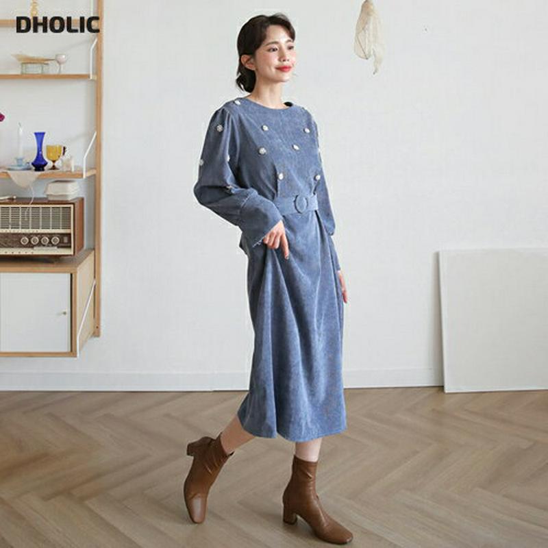 【只今10%OFF】ベルト付パールコーデュロイワンピース・全2色・t61222 レディース 【ops】【韓国 ファッション ワンピース ロング フレア Aライン ラウンドネック 長袖 ウエストマーク パール パールブローチ 上品 フェミニン カジュアル 秋 冬】