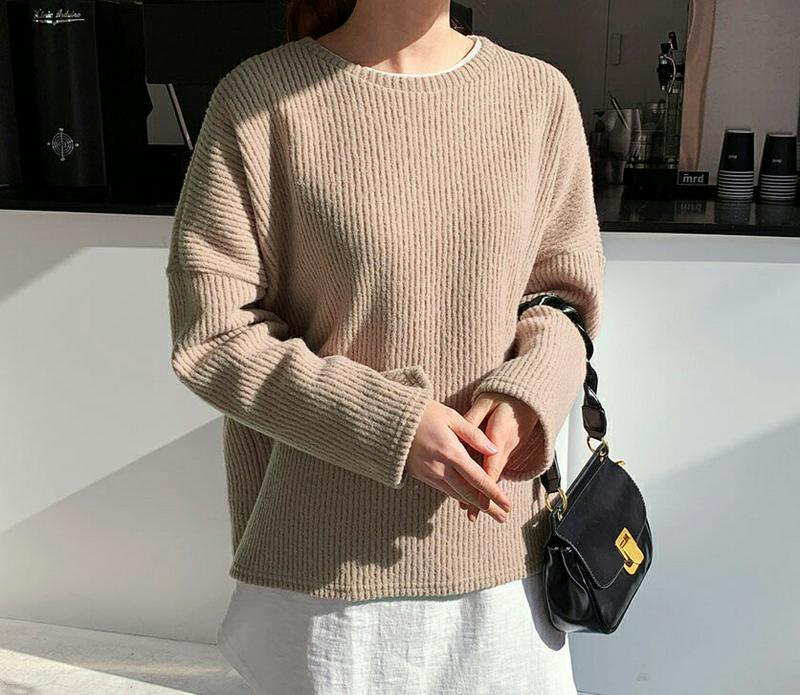 【新作10%OFF】リブラウンドニット・全4色・t65556 レディース 【tops】【トップス ニット ニットトップス 長袖 単色 無地 シンプル リブ リブトップス アンバランス カジュアル ラフ 大人 秋 冬 韓国 ファッション】【ハイホリHIHOLLI】