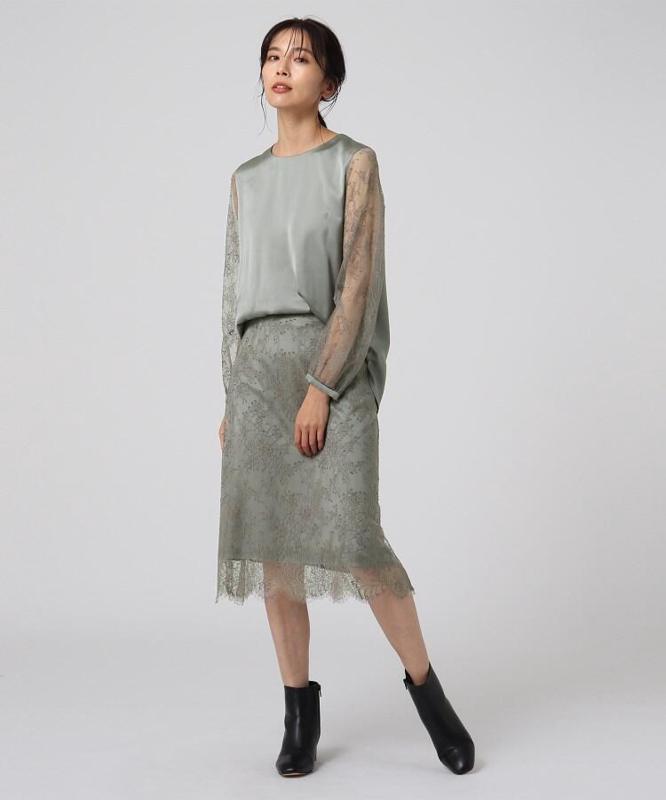 リッシュサテン袖レースブラウス