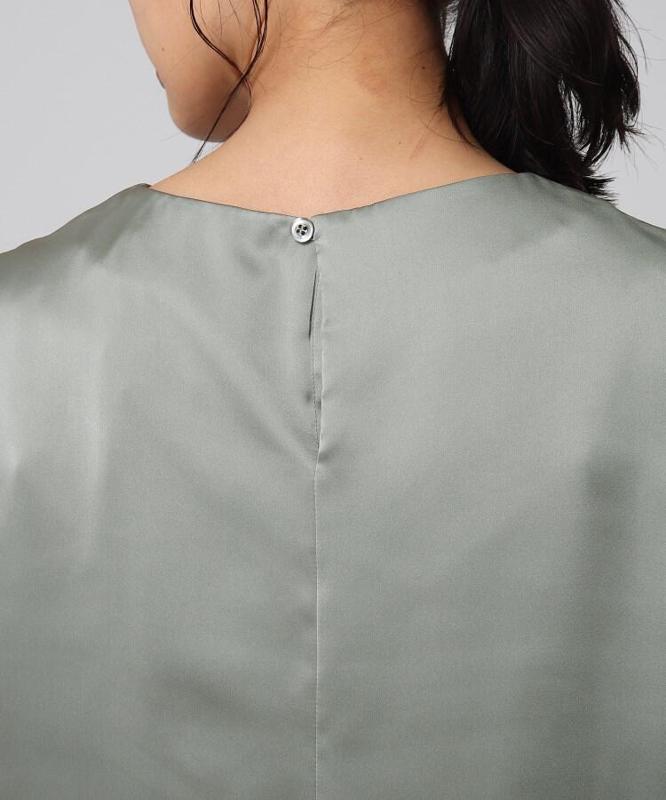 リッシュサテン袖レースブラウス