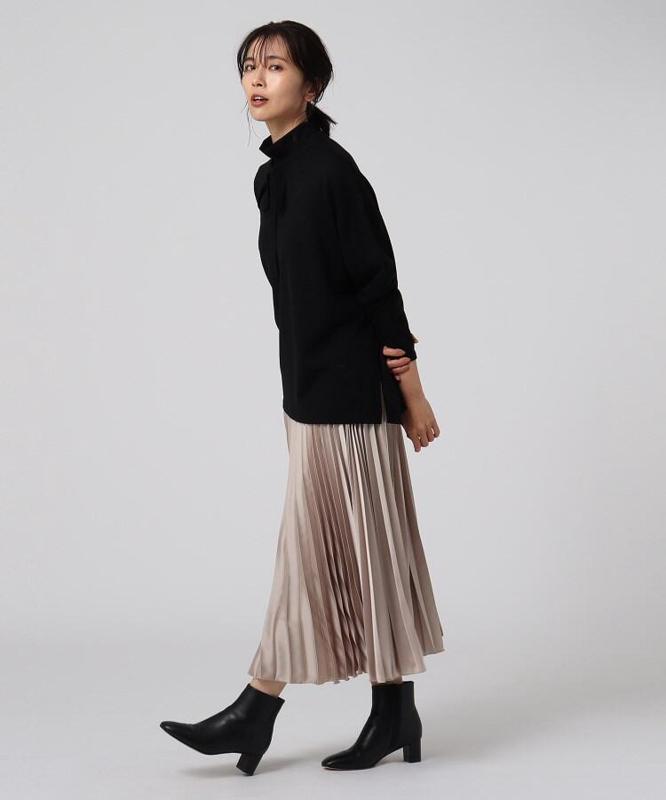 ボウタイニットプルオーバー