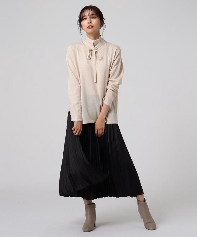 ボウタイニットプルオーバー