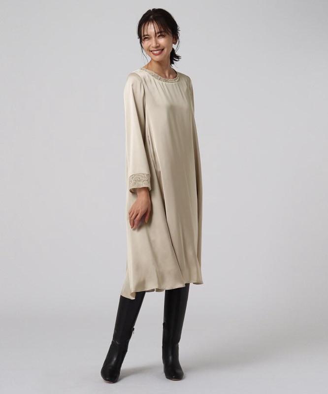 リッシュサテンレースワンピース