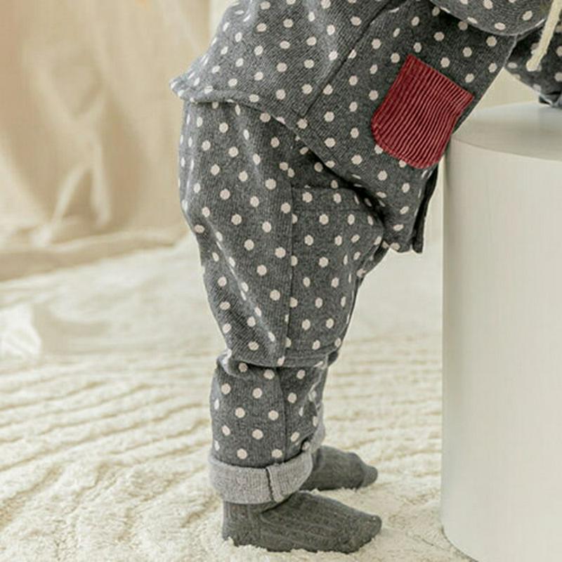 ドットコーデュロイパンツ(gray)・p010035 キッズ【0~2才】【pt】【パンツ ズボン ロングパンツ 長ズボン コーデュロイ ドット柄 カジュアル ラフ かわいい 可愛い 女の子 男の子 秋 冬 韓国 韓国子供服 子供 こども 子供服 こども服】【KIDS】