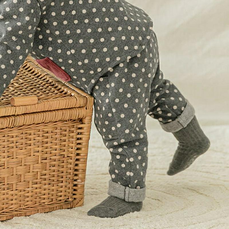 ドットコーデュロイパンツ(gray)・p010035 キッズ【0~2才】【pt】【パンツ ズボン ロングパンツ 長ズボン コーデュロイ ドット柄 カジュアル ラフ かわいい 可愛い 女の子 男の子 秋 冬 韓国 韓国子供服 子供 こども 子供服 こども服】【KIDS】