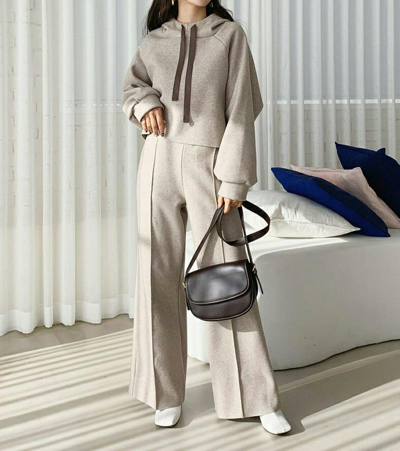 パーカー&パンツSET・全2色・t64637 レディース 【pt】韓国ファッション セットアップ パーカー フード 長袖 ルーズ ゆったり オーバーサイズ クロップド パンツ ロング フルレングス 十分丈 ワイド ウエストゴム ワンマイルウェア カジュアル 秋 冬