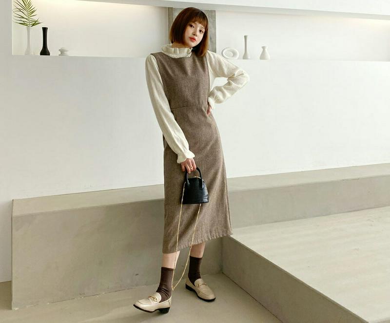 【只今10%OFF】ヘリンボーンワンピース・全2色・b64641 レディース 【ops】【韓国 ファッション ワンピース ロング ミモレ Hライン ラウンドネック ノースリーブ ジャンパースカート レイヤード スリム 細身 カジュアル 秋 冬】