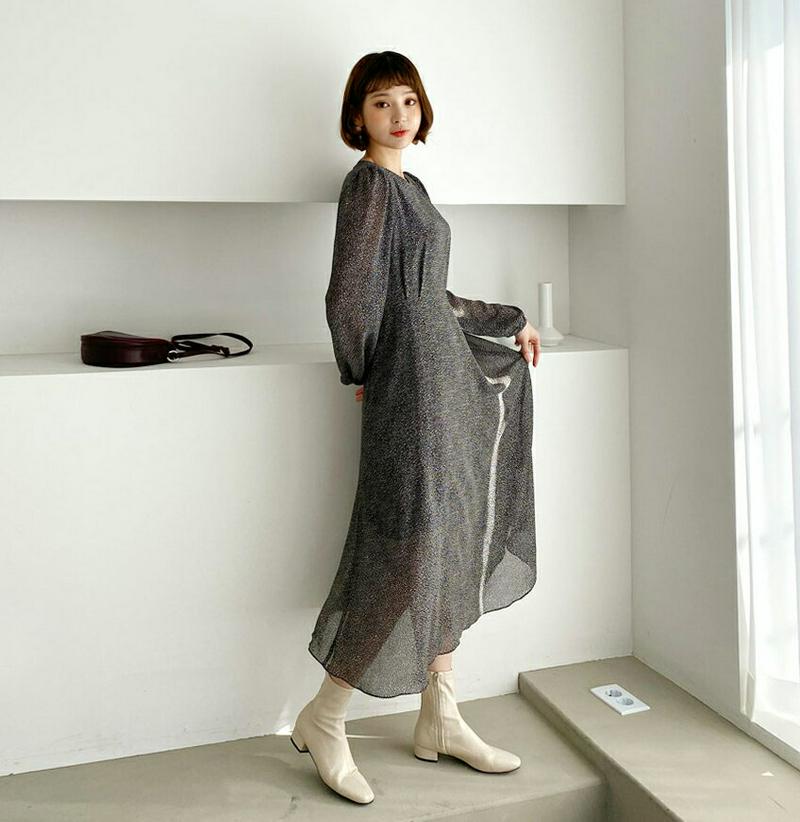 【只今10%OFF】シフォンレオパードワンピース・全2色・t64635 レディース 【ops】【韓国 ファッション ワンピース ロング フレア Aライン ラウンドネック 長袖 パフスリーブ ぼわん袖 ボリューム袖 シアー 揺れる 揺れ感 パターン 柄 ヒョウ柄 アニマル柄 カジュアル 秋 冬】