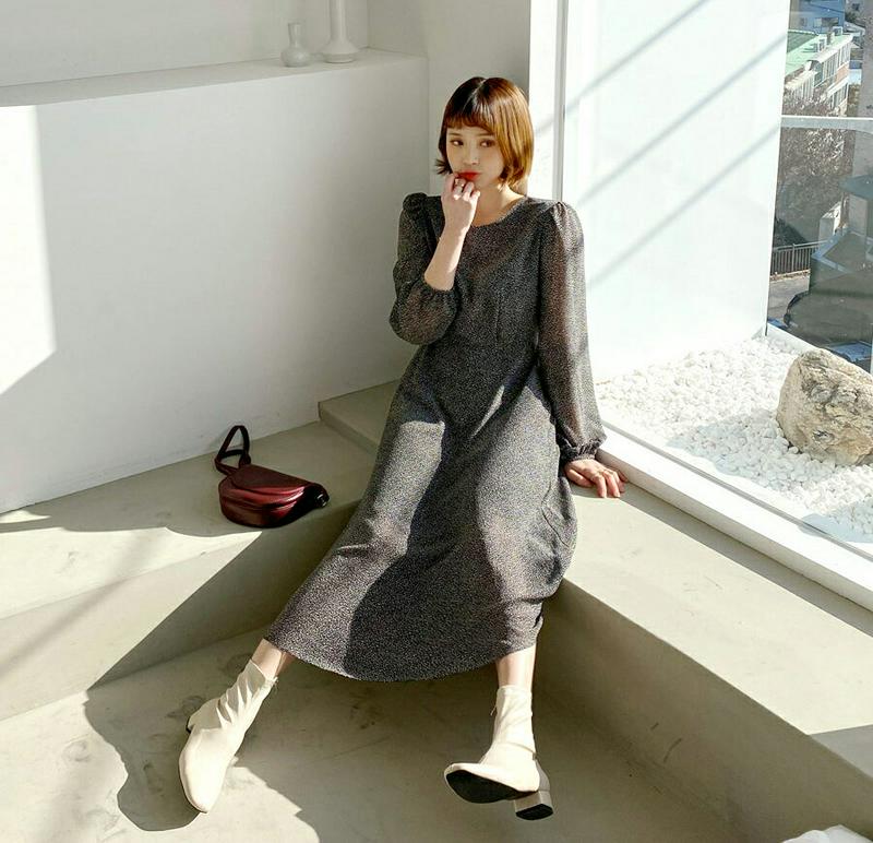 【只今10%OFF】シフォンレオパードワンピース・全2色・t64635 レディース 【ops】【韓国 ファッション ワンピース ロング フレア Aライン ラウンドネック 長袖 パフスリーブ ぼわん袖 ボリューム袖 シアー 揺れる 揺れ感 パターン 柄 ヒョウ柄 アニマル柄 カジュアル 秋 冬】