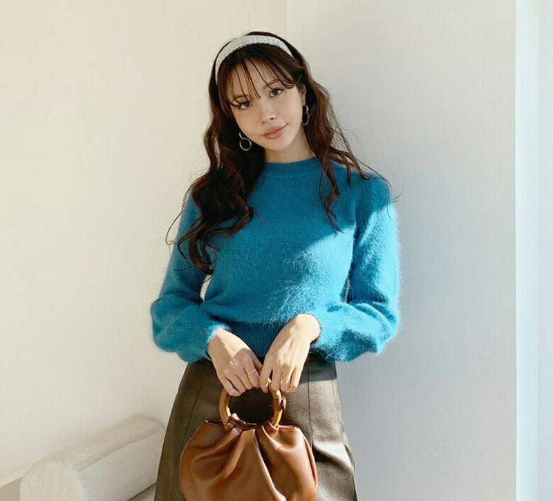 【只今10%OFF】アンゴラ混パフニット・全4色・b65675 レディース 【tops】【トップス ニット ニットトップス 長袖 単色 無地 シンプル アンゴラ パフ袖 パフスリーブ ボリューム袖 可愛い かわいい 高級感 秋 冬 韓国 ファッション】【ハイホリHIHOLLI】