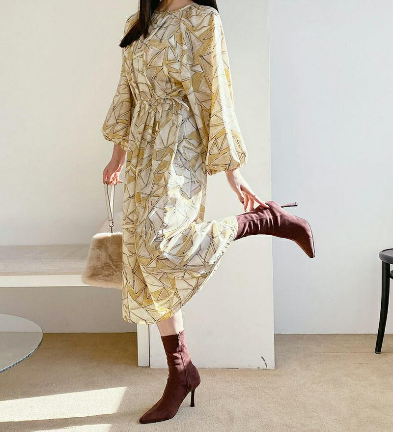 【只今10%OFF】ストラップ付パターンワンピース・全2色・t65688 レディース 【ops】【ワンピース ロング ロングワンピース 長袖 総柄 モダン 大人 体型カバー ギャザー ストラップ 秋 冬 韓国 ファッション】【ハイホリHIHOLLI】