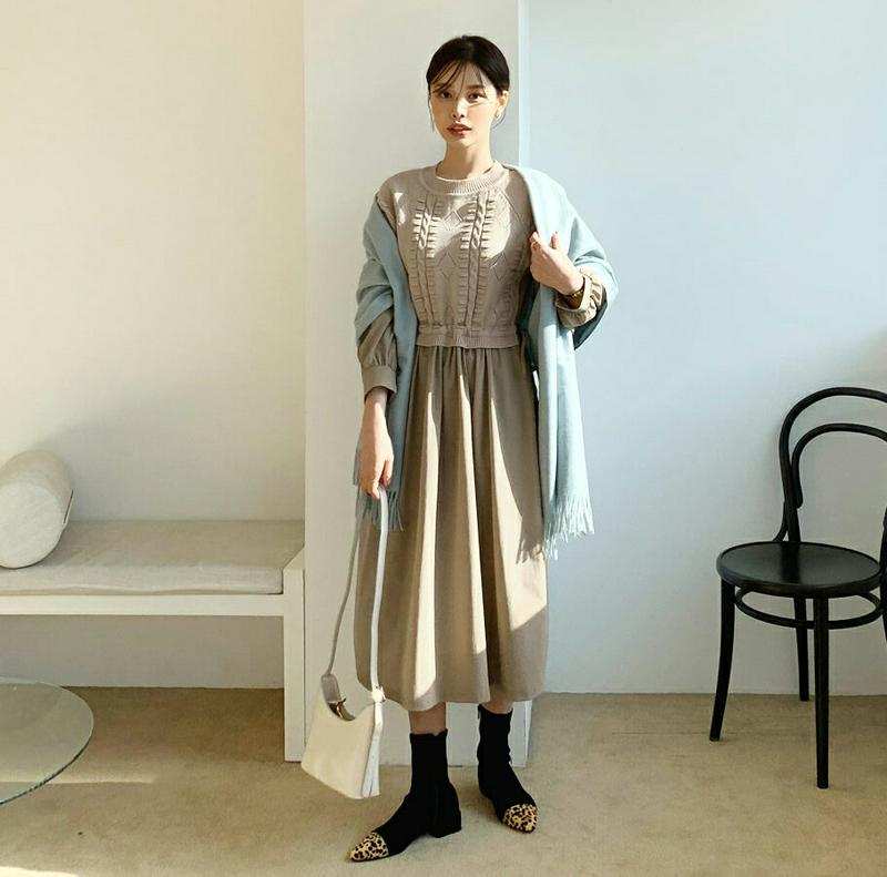 【只今10%OFF】ドロストニットコントラストワンピース・全2色・b65687 レディース 【ops】【ワンピース ロング ロングワンピース 長袖 ニット コントラスト ドロスト 異素材ミックス かわいい レイヤード風 秋 冬 韓国 ファッション】【ハイホリHIHOLLI】