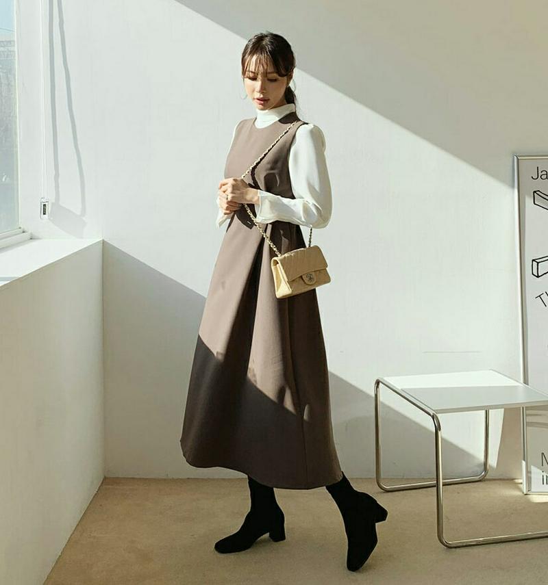 【只今10%OFF】ボタンストラップワンピース・全2色・b65684 レディース 【ops】【ワンピース ロング ロングワンピース スリーブレス ノースリーブ レイヤード 単色 無地 シンプル カジュアル 大人 秋 冬 韓国 ファッション】【ハイホリHIHOLLI】