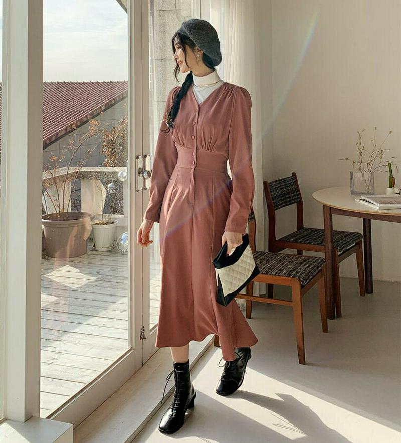 【只今10%OFF】ボタンVネックワンピース・全3色・t62113 レディース 【ops】【韓国 ファッション ワンピース ロング フレア Aライン Vネック 長袖 スリム 細身 端正 上品 大人 きれいめ お出かけ カジュアル 秋 冬】