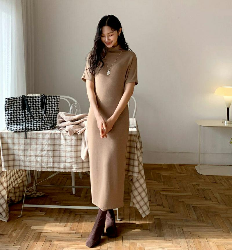 【只今10%OFF】裏起毛スリムワンピース・全3色・t62114 レディース 【ops】【韓国 ファッション ワンピース ロング Hライン ハイネック ハーフネック 半袖 無地 スリム 細身 タイト シンプル カジュアル 秋 冬】