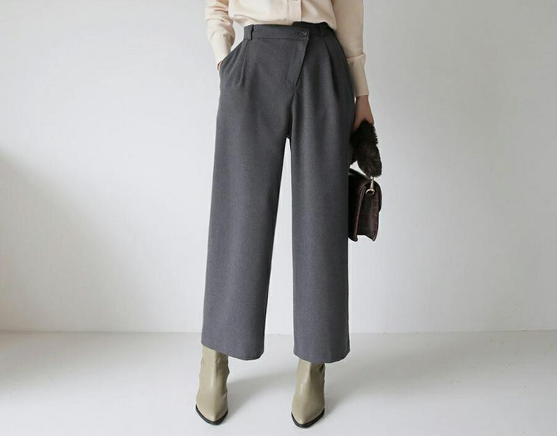 【只今10%OFF】アンバランスウエストスラックス・全3色・b65651 レディース 【pt】【スラックス パンツ ズボン ロングパンツ アンバランス 単色 無地 シンプル ユニーク カジュアル 秋 冬 韓国 ファッション】【ハイホリHIHOLLI】