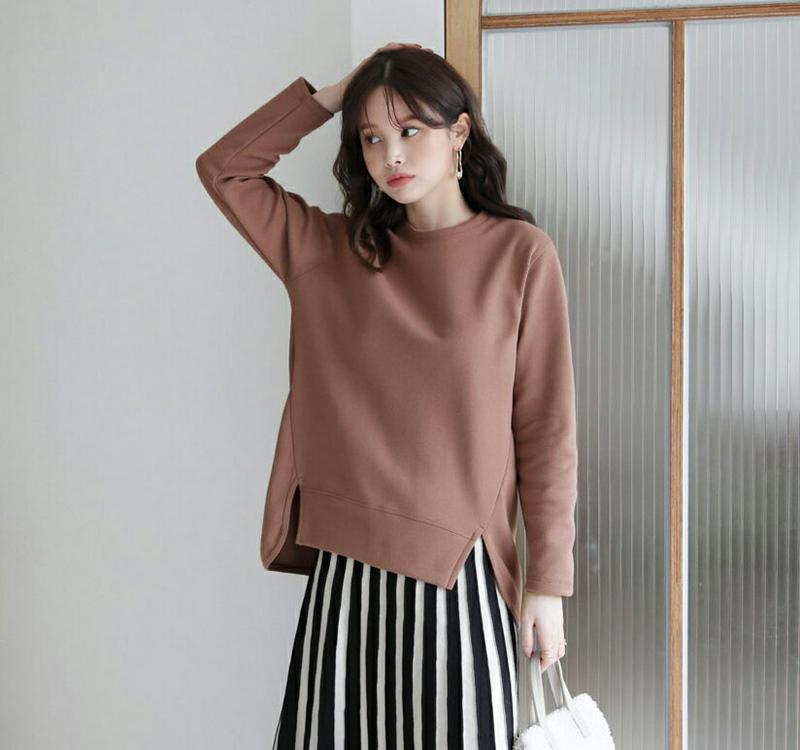 【只今10%OFF】スリットラウンドニット・全4色・t65647 レディース 【tops】【トップス ニット ニットトップス 長袖 スリット 単色 無地 シンプル カジュアル アンバランス 秋 冬 韓国 ファッション】【ハイホリHIHOLLI】