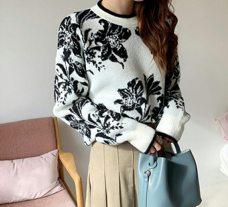 パールフラワーニット・全2色・b65640 レディース 【tops】【トップス ニット ニットトップス 長袖 花柄 フラワー パール モノトーン モダン 大人 秋 冬 韓国 ファッション】【ハイホリHIHOLLI】