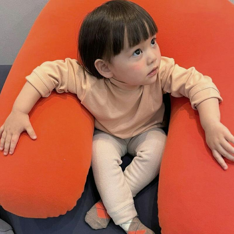 裏起毛ベーシックハイネックTシャツ(junior)・u09756 キッズ【9~17才】【tops】【トップス Tシャツ 長袖 単色 無地 シンプル ベーシック ハイネック 裏起毛 カジュアル 女の子 男の子 冬 韓国 韓国子供服 子供 こども 子供服 こども服】【KIDS】