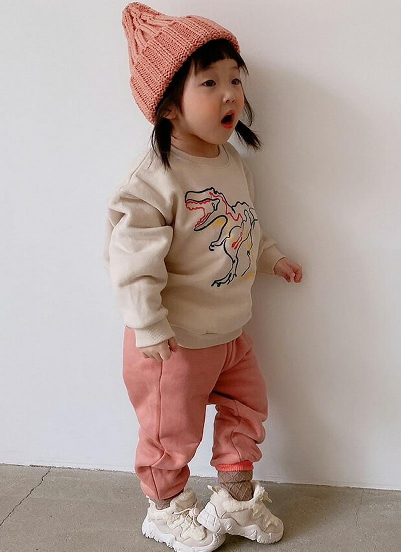 【キッズ30%OFF】両起毛カラーダイナソースウェット上下SET・u09966 キッズ【3~8才】【set】【セット set トップス スウェット トレーナー 長袖 恐竜 パンツ ズボン 裏起毛 カジュアル 女の子 男の子 冬 韓国 韓国子供服 子供 こども 子供服 こども服】【KIDS】