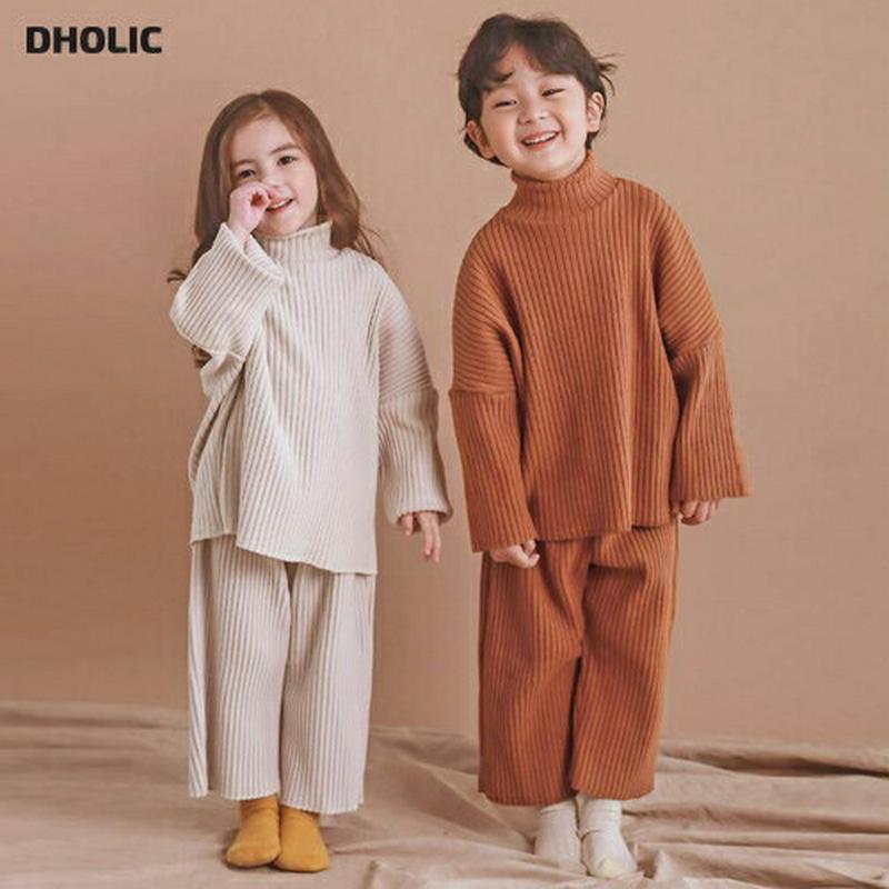 【キッズ30%OFF】両起毛ハイネックリブTシャツ上下SET・p010012 キッズ【3~8才】【set】【セットアップ setup トップス 長袖 ハイネック リブ パンツ ズボン 単色 上下 起毛 裏起毛 女の子 男の子 冬 韓国 韓国子供服 子供 こども 子供服 こども服】【KIDS】