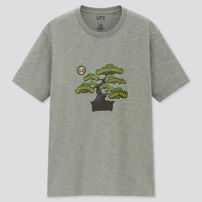 お土産　縁起物 UT グラフィックTシャツ（半袖・レギュラーフィット）