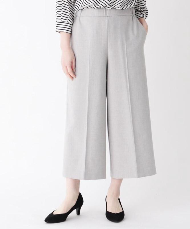 ストレッチクロップドワイドパンツ