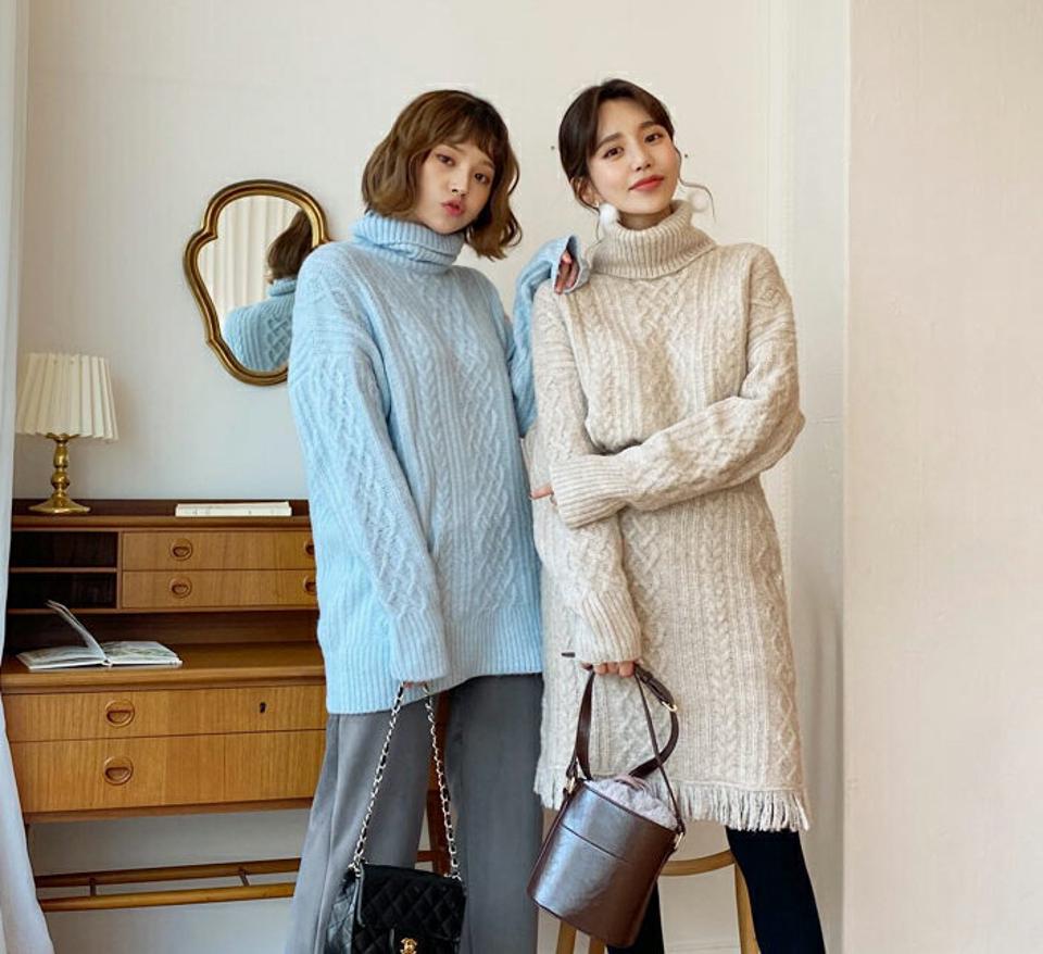 【只今10%OFF】ケーブルタートルニット・全4色・t62139 レディース 【tops】【韓国 ファッション トップス ニット ハイネック 長袖 ロングスリーブ ルーズ ゆったり ロング 体型カバー お尻カバー ツイストニット アラン編み カジュアル 秋 冬】【STYLE】