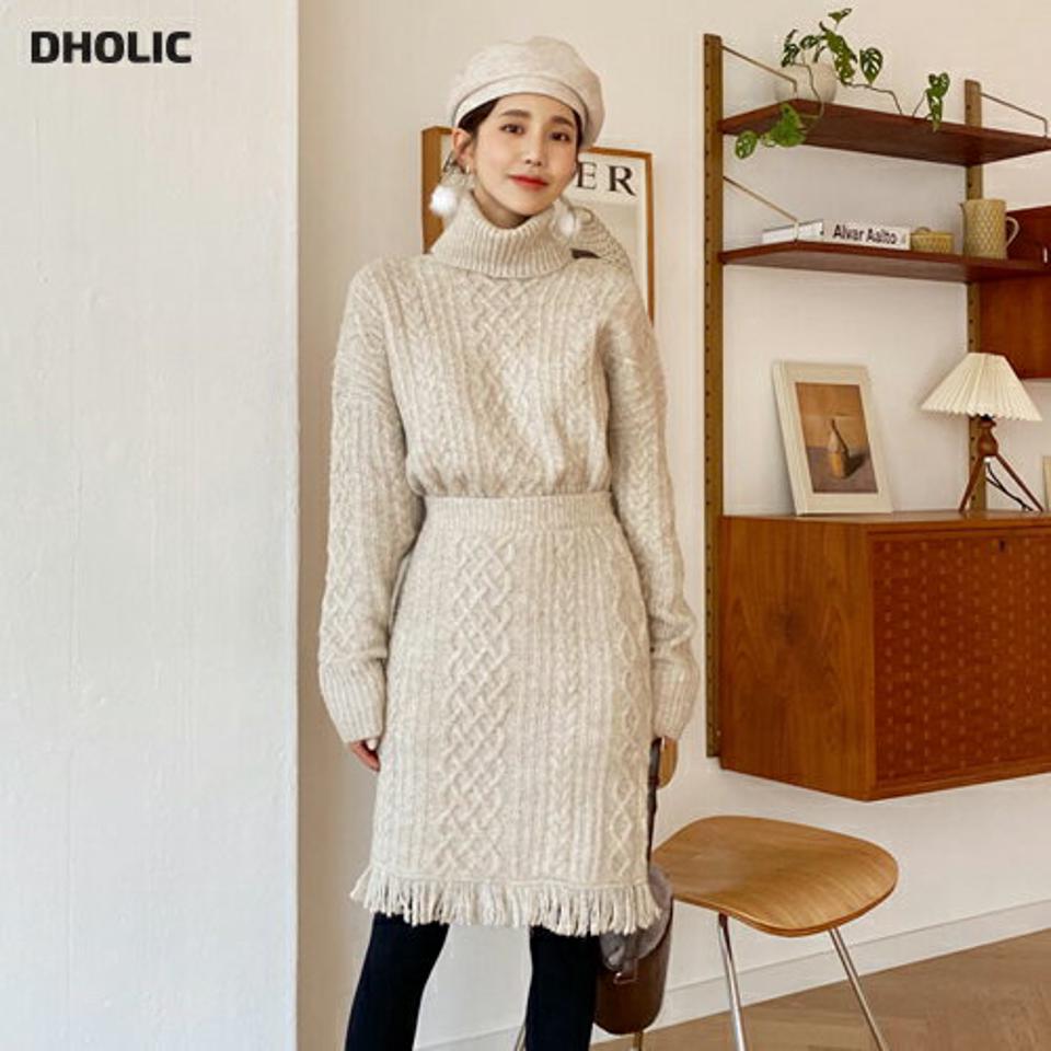 【只今10%OFF】ケーブルタートルニット&スカートSET・全4色・t62159 レディース 【ops】【韓国 ファッション セットアップ ニット ハイネック 長袖 スカート ショート ミニ フリンジ 台型 タイト スリム 細身 Hライン アラン編み ツイストニット カジュアル 秋 冬】【STYLE】