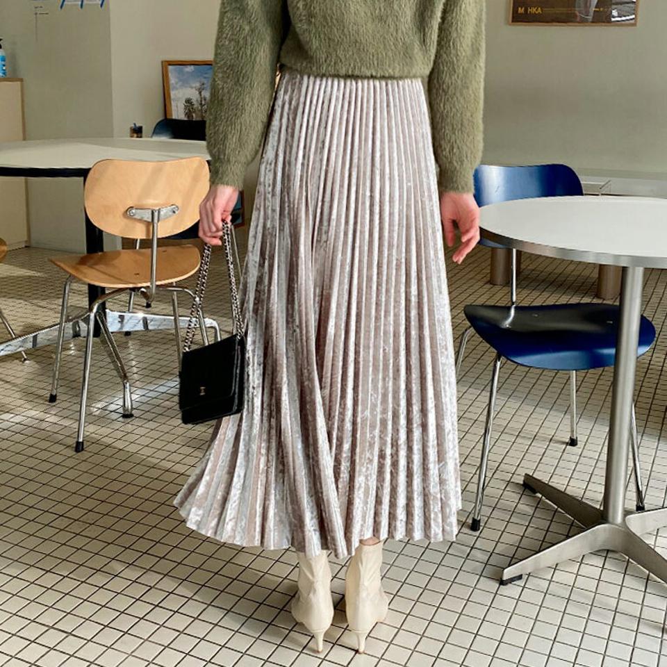 ベロアプリーツスカート・全3色・e62145 レディース 【sk】【韓国 ファッション ボトムス スカート ロング フレア Aライン 光沢 グロッシー 揺れる 上品 エレガント ウエストゴム カジュアル 秋 冬】【STYLE】