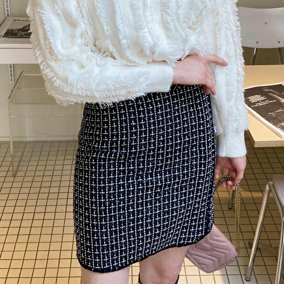 ツイードチェックスカート・全2色・t62142 レディース 【sk】【韓国 ファッション ボトムス スカート ミニ ショート 台型 Hライン スリム 細身 タイト 上品 きれいめ パターン 柄 カジュアル 秋 冬】【STYLE】