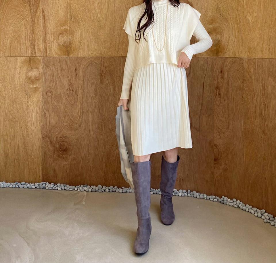 【只今10%OFF】ベスト付ニットワンピース・全3色・b65724 レディース 【ops】【ワンピース ミディ丈 ミディワンピース 長袖 ニット ニットワンピース ベスト 単色 ハーフネック プリーツ 可愛い かわいい 秋 冬 韓国 ファッション】【ハイホリHIHOLLI】