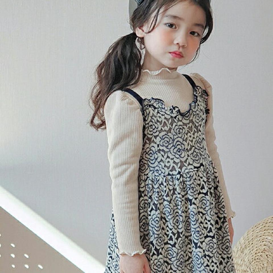 フリルリブワンピース・u10237 キッズ【3~8才】【ops】【ワンピース 長袖 ウェーブ リブ フリル 単色 無地 シンプル カジュアル 可愛い かわいい 女の子 秋 冬 韓国 韓国子供服 子供 こども 子供服 こども服】【KIDS】