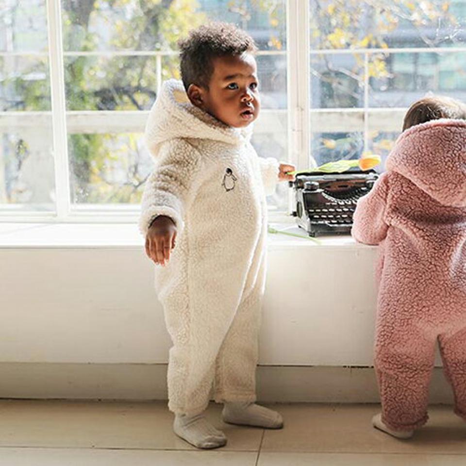 【只今50%OFF】フロントジップボアロンパース・u10473 キッズ【0~2才】【bc】【ロンパース ボア ボアロンパース 長袖 パンツ ズボン 長ズボン ジップ 単色 無地 可愛い かわいい フード 女の子 男の子 秋 冬 韓国 韓国子供服 子供 こども 子供服 こども服】【KIDS】【WS】