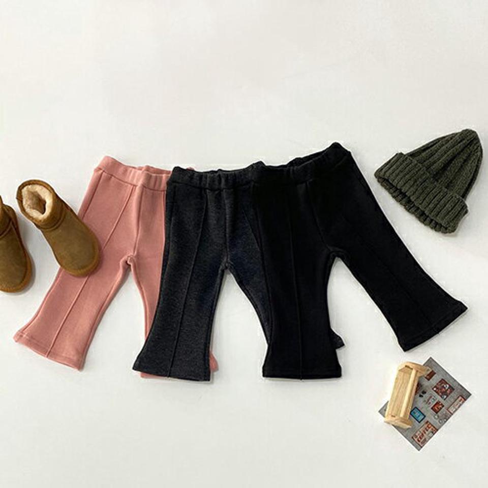 【キッズ30%OFF】裏起毛フレアパンツ・u10223 キッズ【3~8才】【pt】【パンツ ズボン ロングパンツ 長ズボン フレア フレアパンツ 裏起毛 単色 無地 シンプル カジュアル 女の子 男の子 冬 韓国 韓国子供服 子供 こども 子供服 こども服】【KIDS】