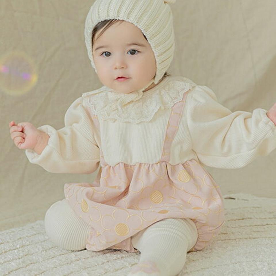 レースカラーフラワーパターン切替ボディスーツ・p010039 キッズ【0~2才】【bc】【ボディースーツ ボディスーツ 長袖 ズボン パンツ レース 花柄 フラワー 可愛い かわいい 女の子 秋 冬 韓国 韓国子供服 子供 こども 子供服 こども服】【KIDS】