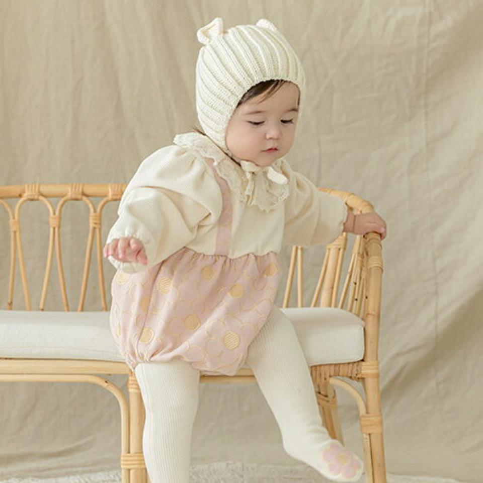 レースカラーフラワーパターン切替ボディスーツ・p010039 キッズ【0~2才】【bc】【ボディースーツ ボディスーツ 長袖 ズボン パンツ レース 花柄 フラワー 可愛い かわいい 女の子 秋 冬 韓国 韓国子供服 子供 こども 子供服 こども服】【KIDS】