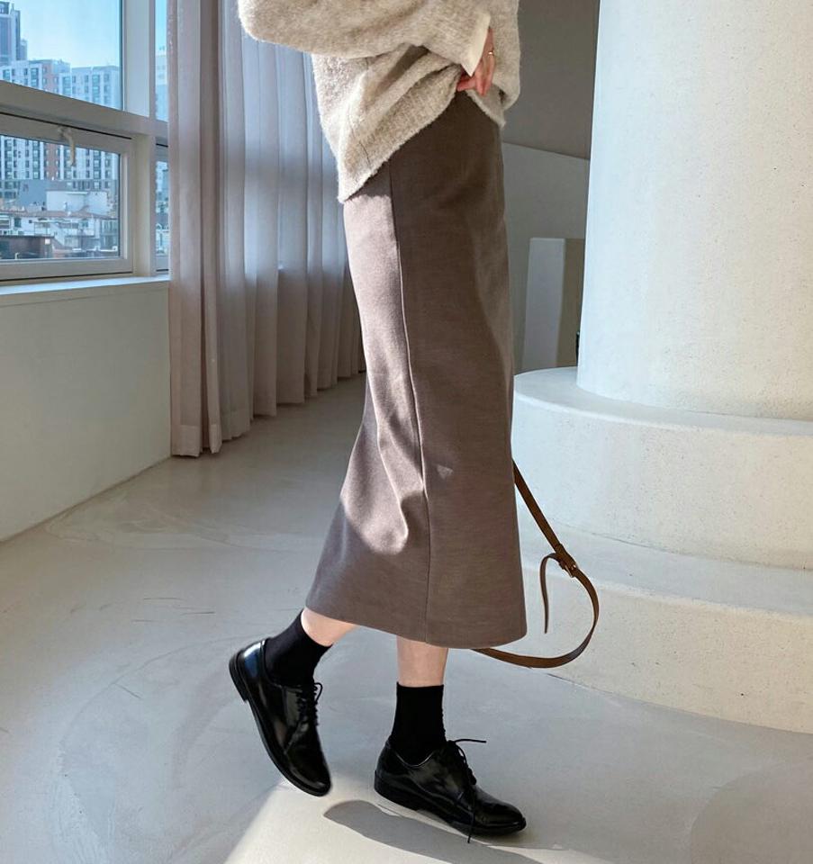 バックスリットスカート・全3色・b56446 レディース 【sk】【韓国 ファッション ボトムス スカート ロング Hライン タイト スリム 細身 ペンシルスカート ミモレスカート 無地 大人 ベーシック シンプル カジュアル 秋 冬】【STYLE】