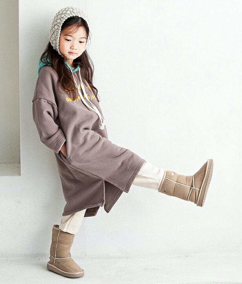 両起毛ロゴフーディワンピース・u10117 キッズ【3~8才】【ops】【ワンピース ロング ロングワンピース 長袖 オーバーサイズ ゆったり ロゴ フード フーディー 裏起毛 起毛 女の子 冬 韓国 韓国子供服 子供 こども 子供服 こども服】【KIDS】