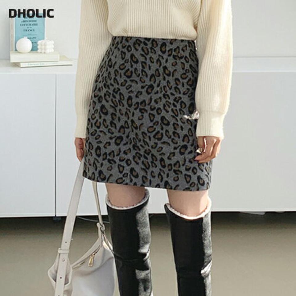 レオパードミニスカート・全2色・b61275 レディース 【sk】【韓国 ファッション ボトムス スカート ミニ ショート Hライン 台型 スリム タイト 細身 パターン 柄 ヒョウ柄 アニマル柄 カジュアル 秋 冬】
